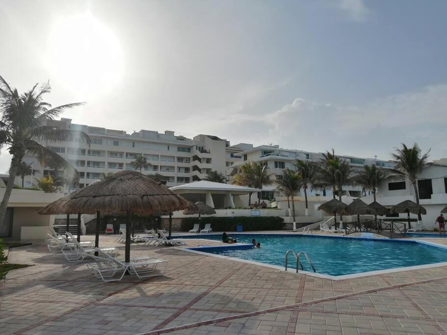 Confortable Depa En Condominio Frente Al Mar! Cancun Dış mekan fotoğraf