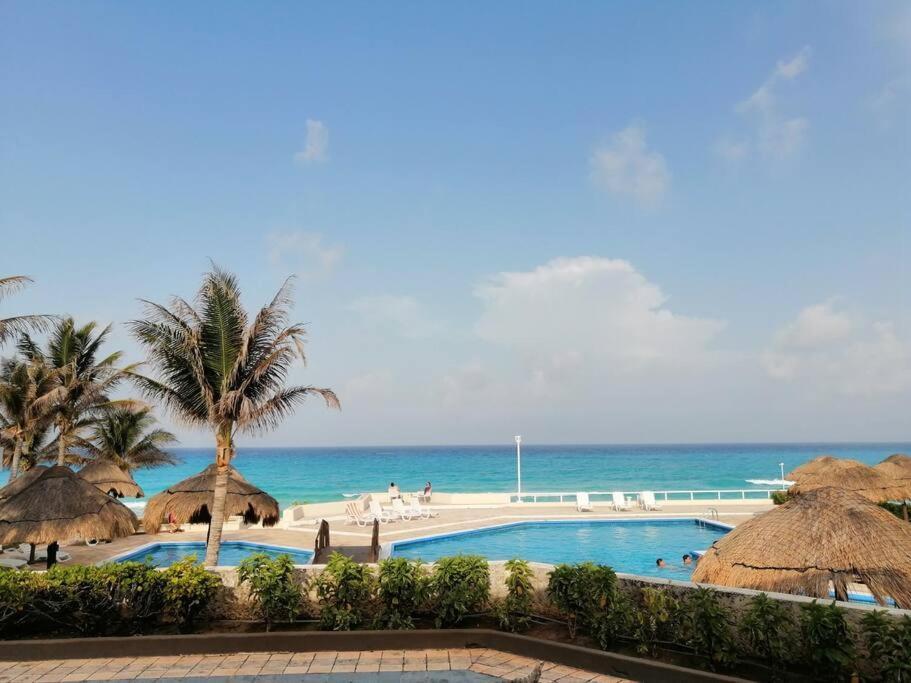 Confortable Depa En Condominio Frente Al Mar! Cancun Dış mekan fotoğraf